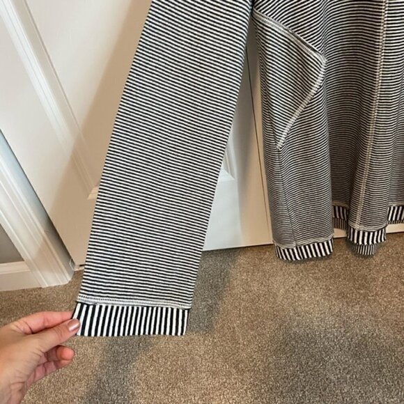 Anthropologie Maeve Black & White Striped Turtleneck Sweater Size XS - Picture 3 of 5